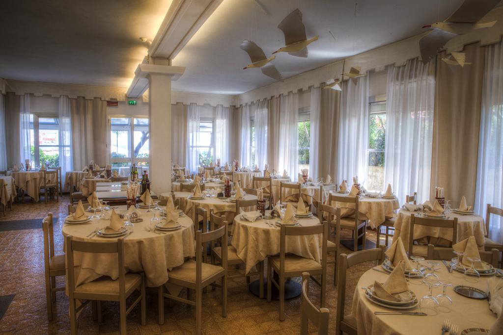 Giovanna Regina Hotel กาบิชเชมาเร ภายนอก รูปภาพ